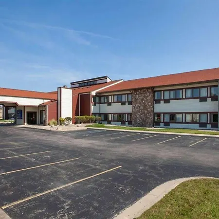 Baymont By Wyndham Franklin Hotel